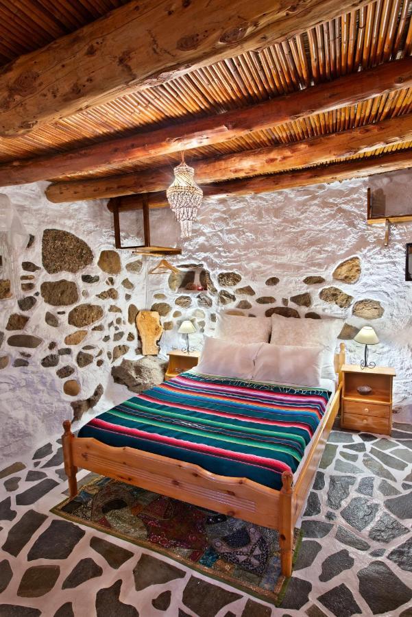 Natura Cottages Makrýgialos エクステリア 写真