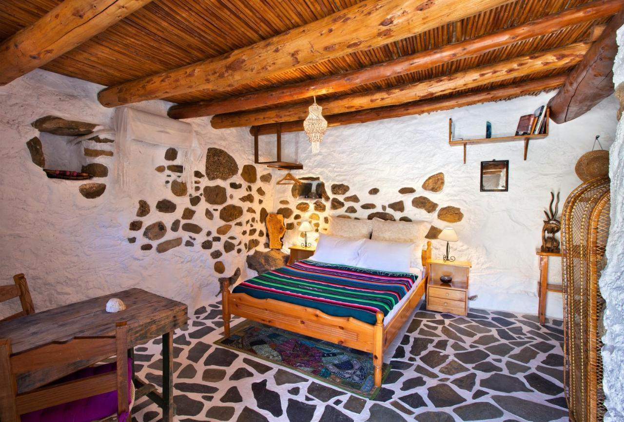 Natura Cottages Makrýgialos エクステリア 写真