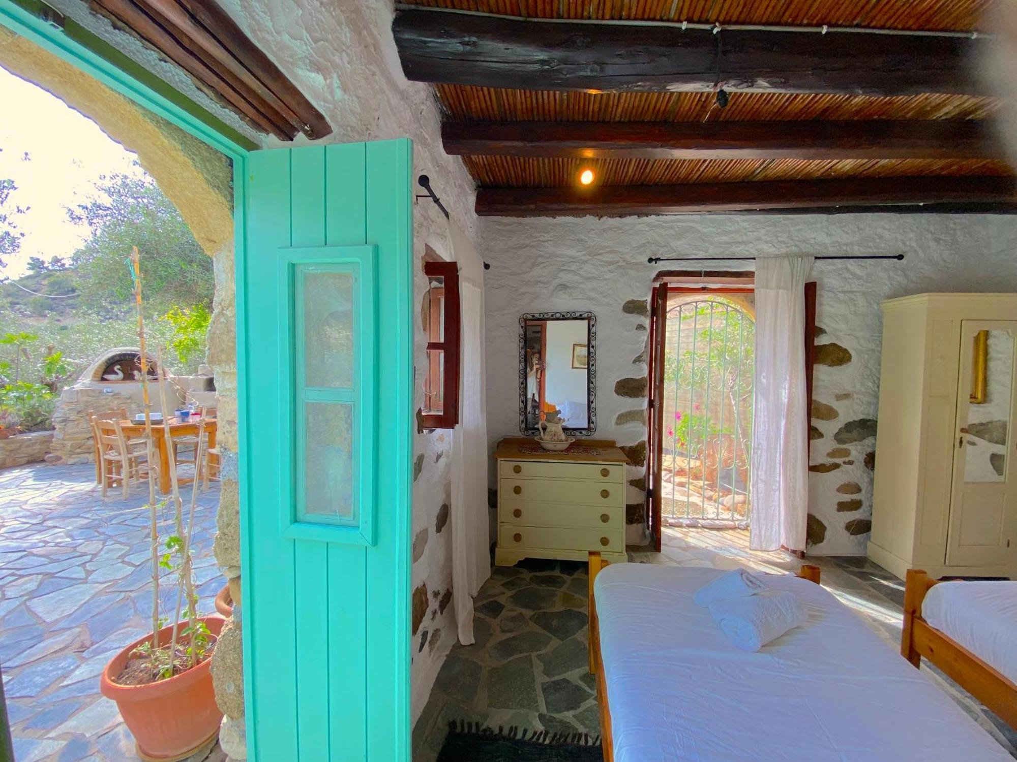 Natura Cottages Makrýgialos エクステリア 写真